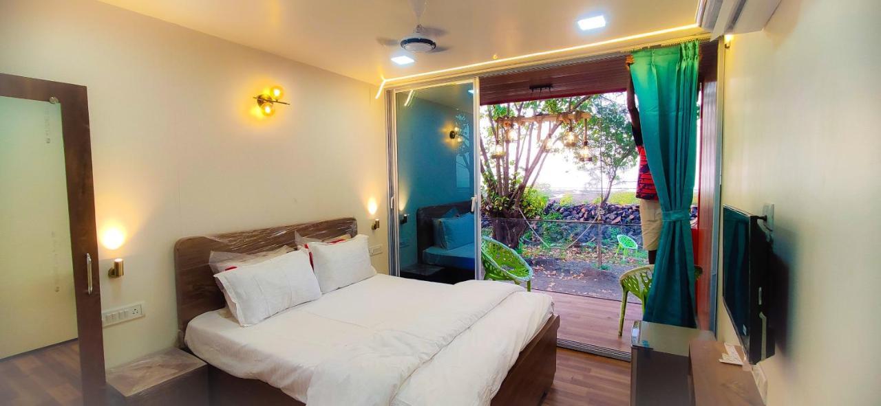 The Koasta Sea View Resort Korlai Extérieur photo